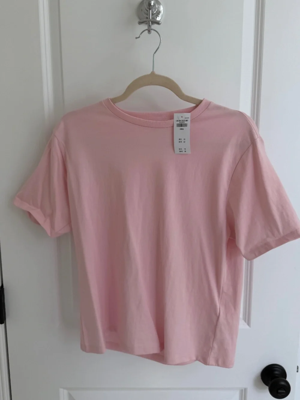 Abercrombie Women's Essential Premium Polished Relaxed Tee - NWT - Pink - S